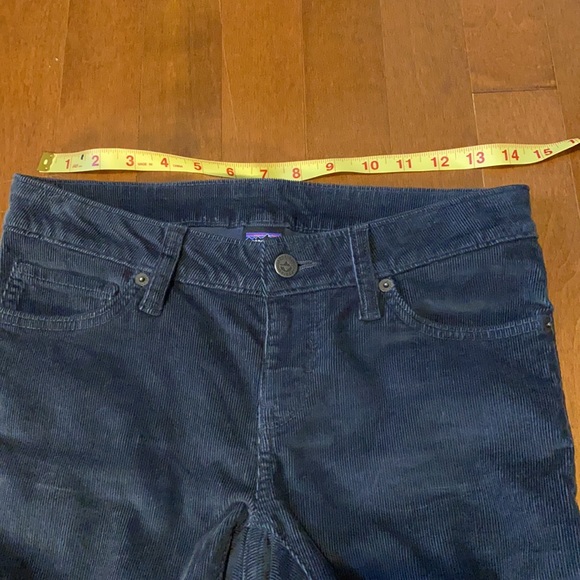 Patagonia Women's Fitted Corduroy Pants - Picture 5 of 5